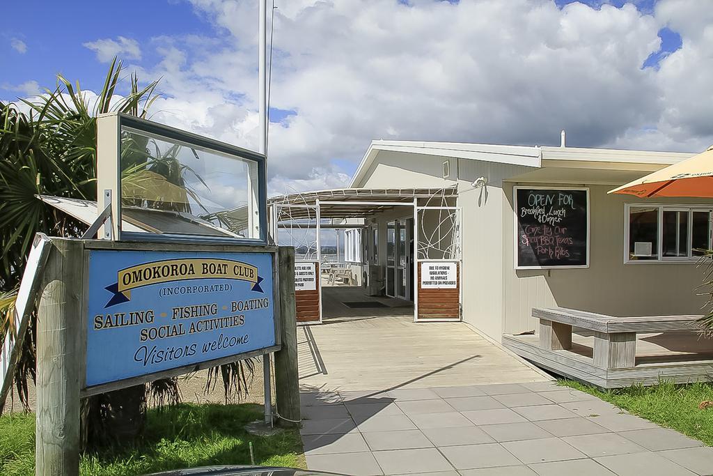 ホテル Harbour Heights タウランガ エクステリア 写真